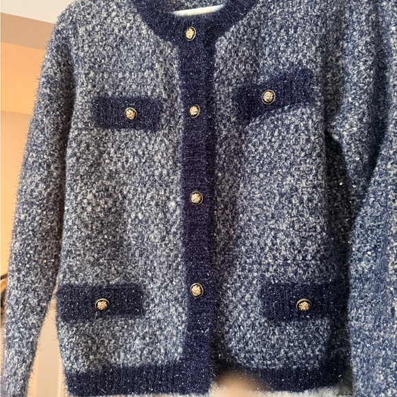 vests - Picture 1 of 2